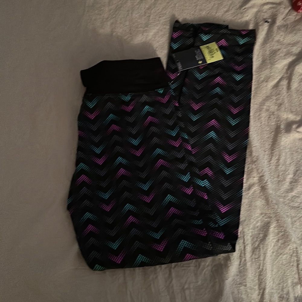 Xersion leggings size 10/12 new smoke free pet free home